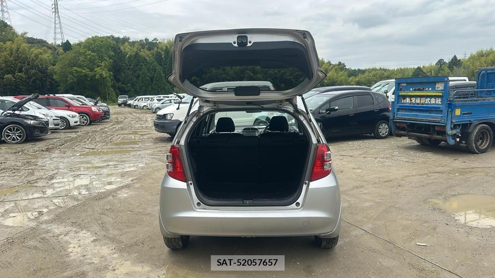 Honda FIT 2008-01 7770893-23