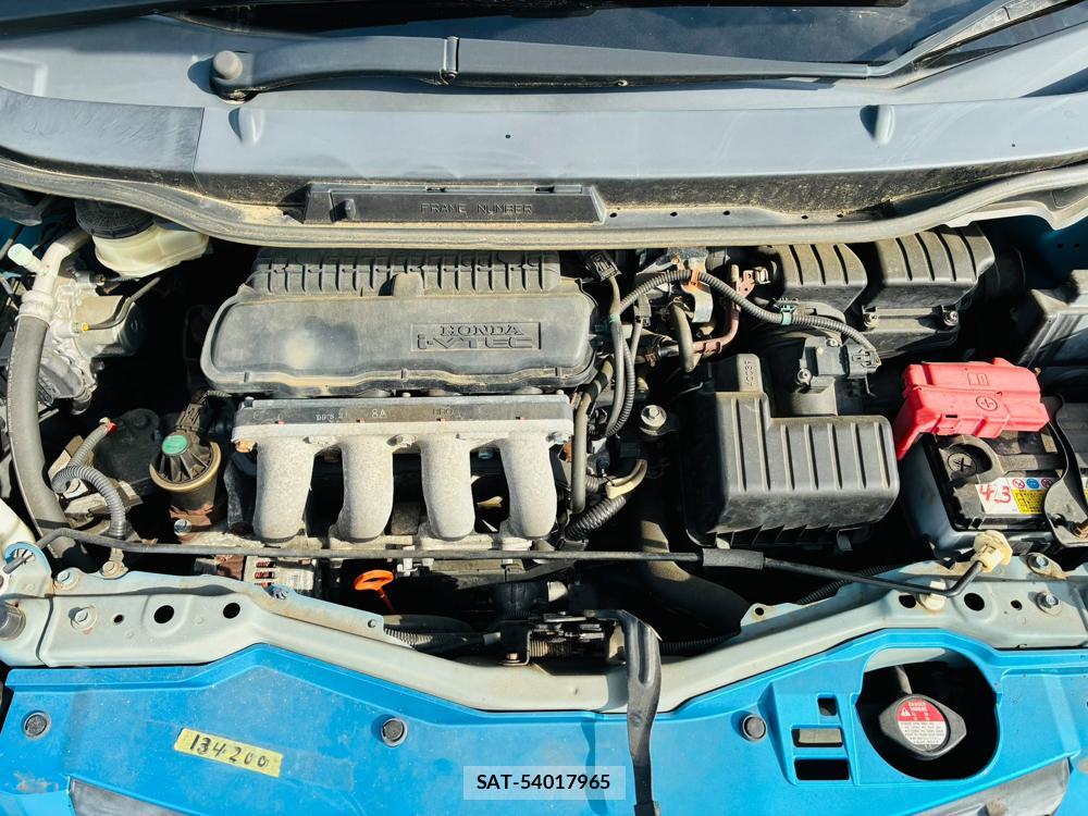 Honda FIT 2009-08 7831341-33