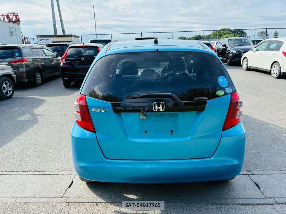 Honda FIT 2009-08 7831341-3