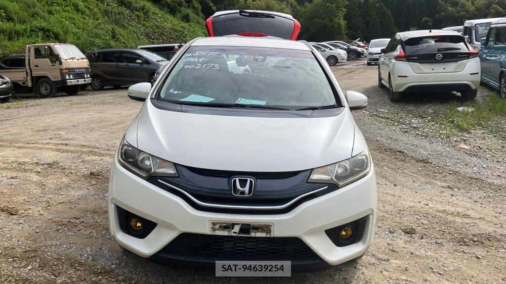 Honda FIT 2014-01 7831352-7
