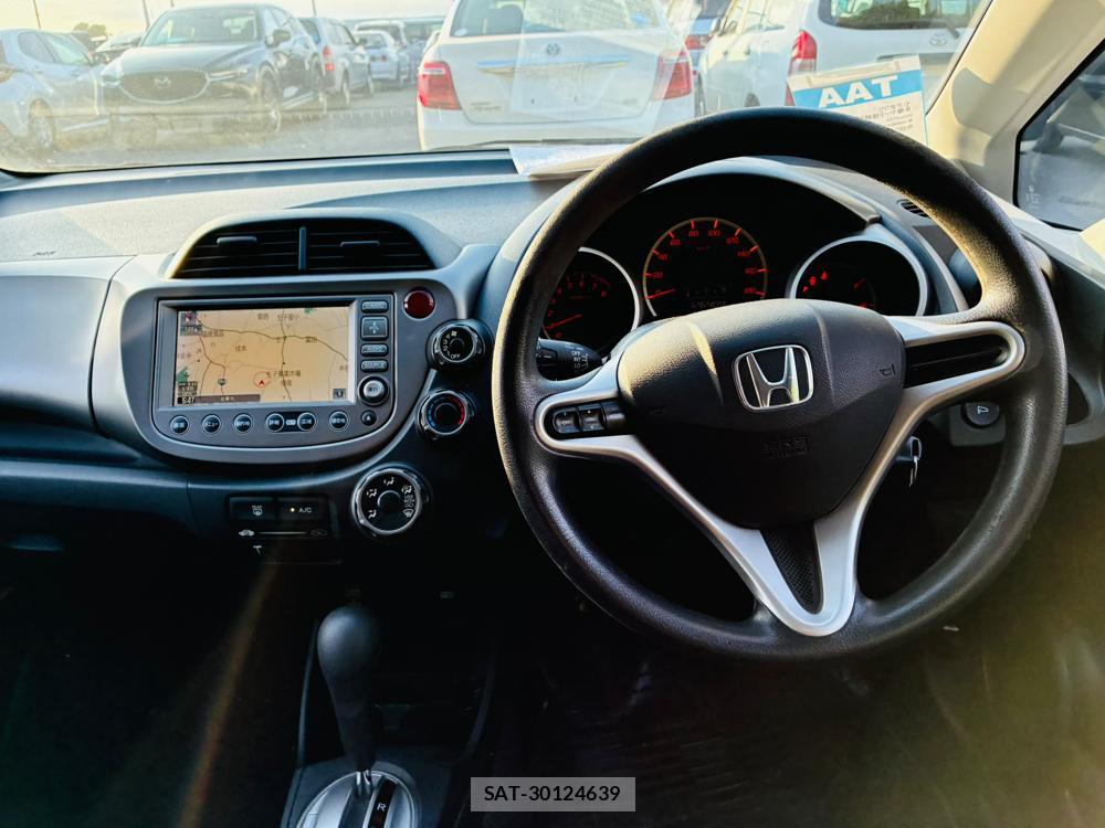 Honda FIT 2008-03 7831342-13