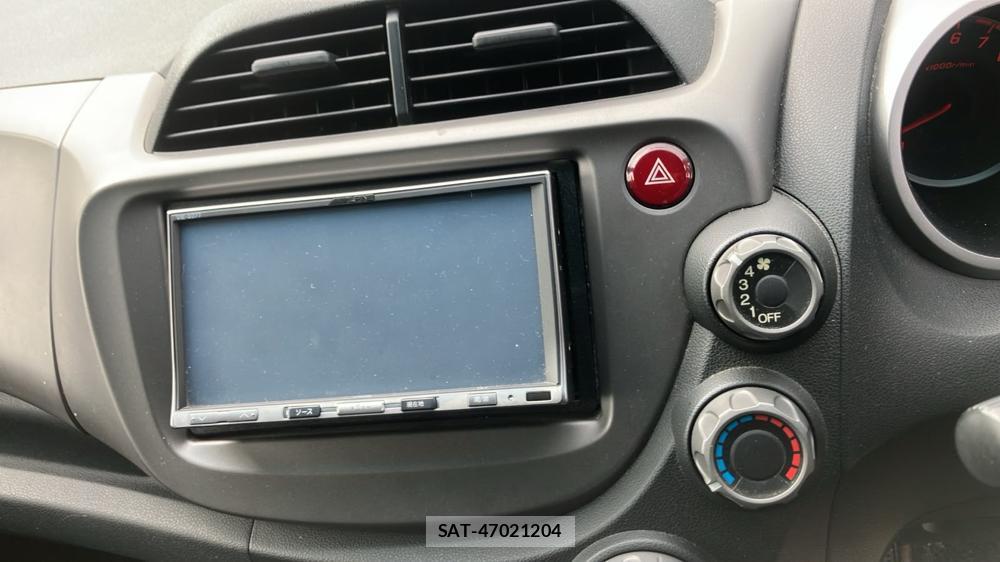 Honda FIT 2010-03 7746826-15