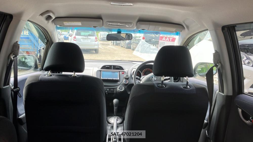 Honda FIT 2010-03 7746826-19