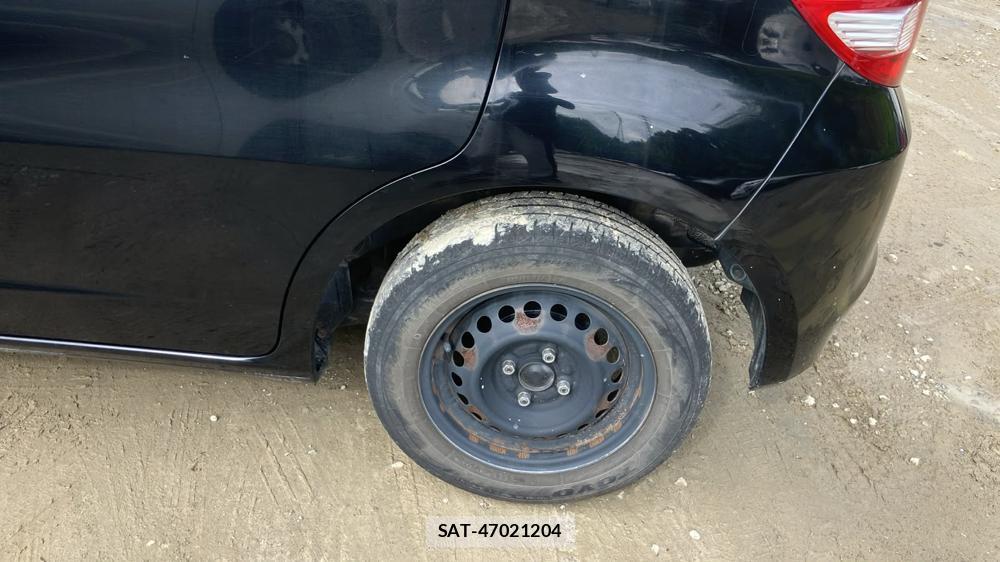 Honda FIT 2010-03 7746826-25