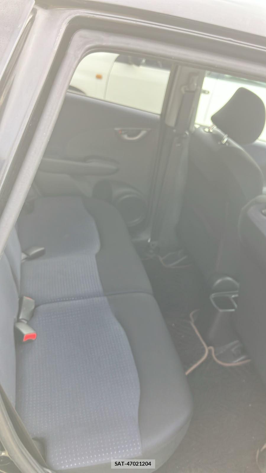 Honda FIT 2010-03 7746826-8