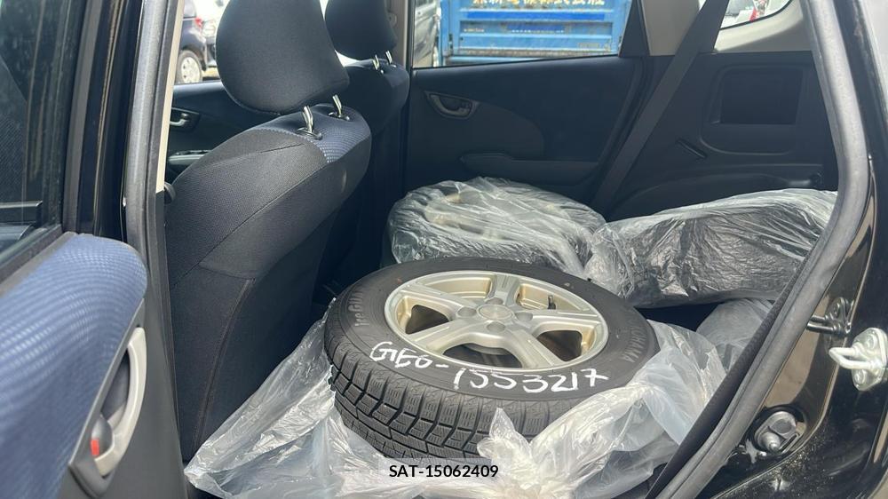 Honda FIT 2011-09 7823734-9