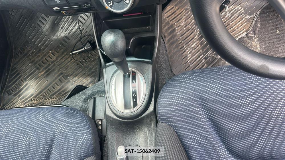 Honda FIT 2011-09 7823734-18