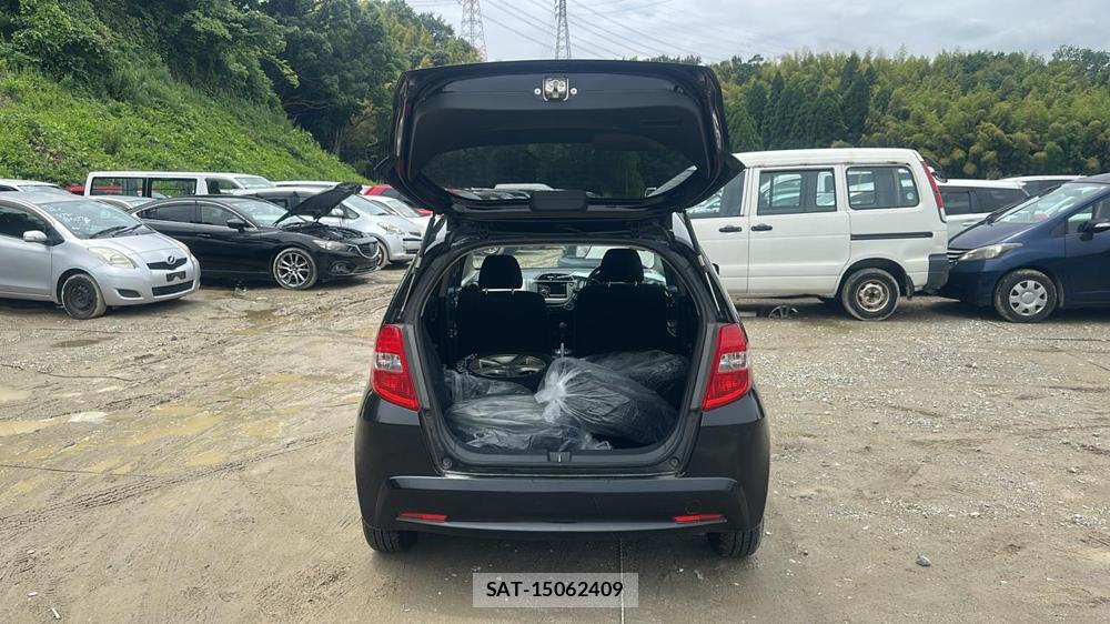 Honda FIT 2011-09 7823734-23