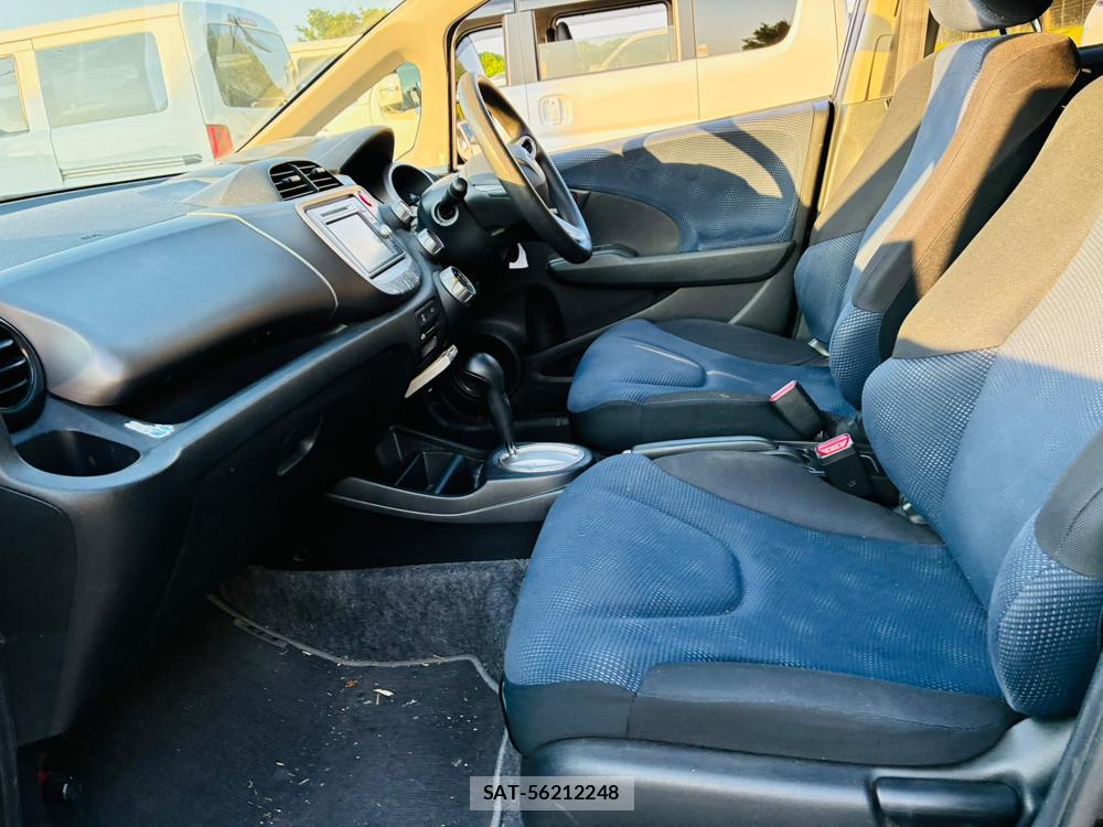 Honda FIT 2011-07 7590427-10