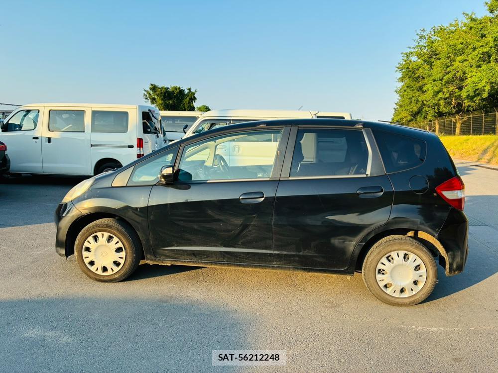 Honda FIT 2011-07 7590427-1