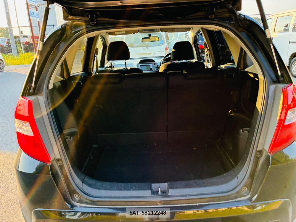 Honda FIT 2011-07 7590427-25