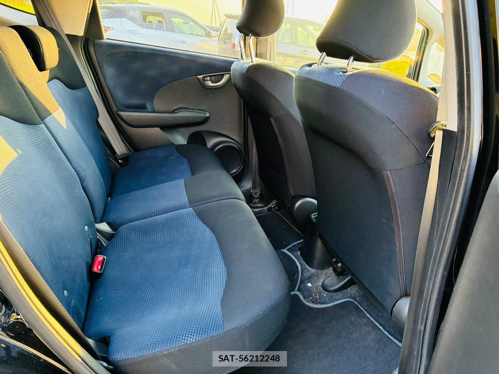Honda FIT 2011-07 7590427-8