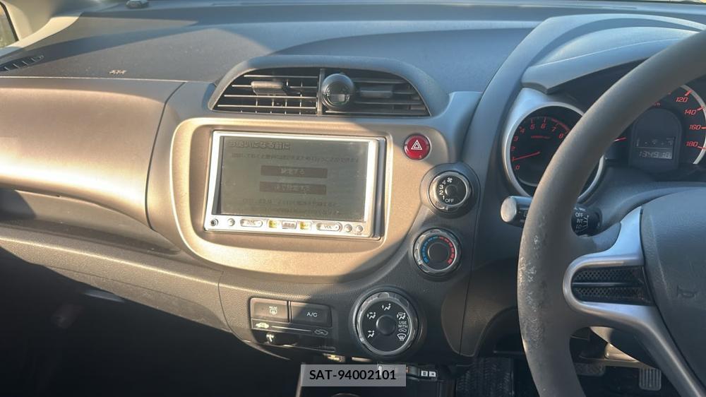 Honda FIT 2007-11 7578793-17