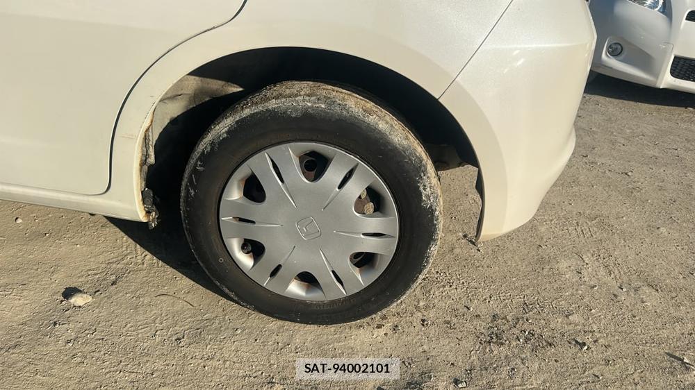 Honda FIT 2007-11 7578793-27