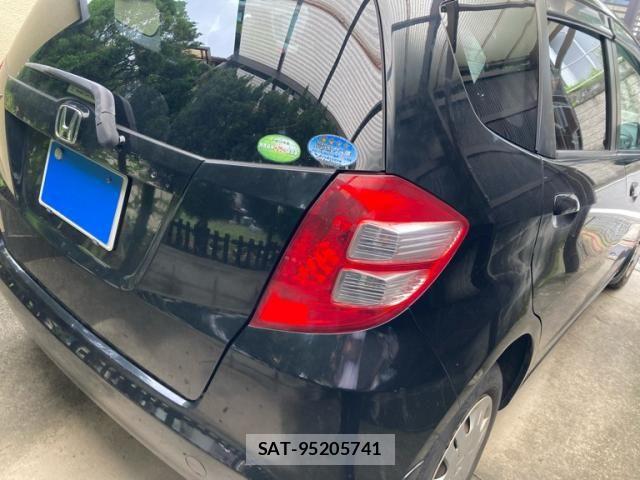 Honda FIT 2009-12 7961645-1
