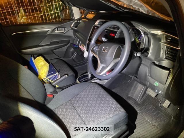 Honda FIT 2016-09 7961628-13
