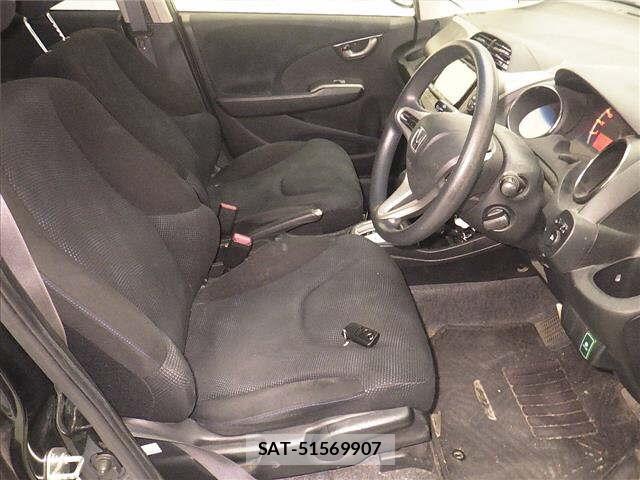 Honda FIT 2013-07 7927686-3