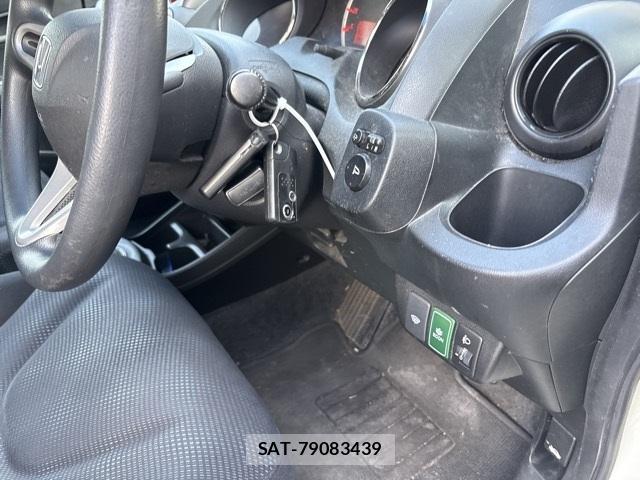 Honda FIT 2012-03 7957954-9