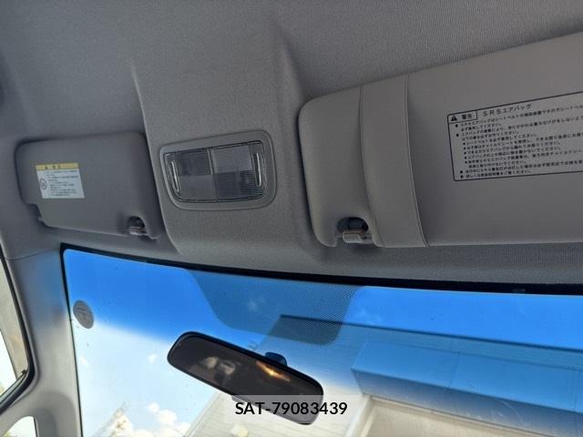 Honda FIT 2012-03 7957954-11
