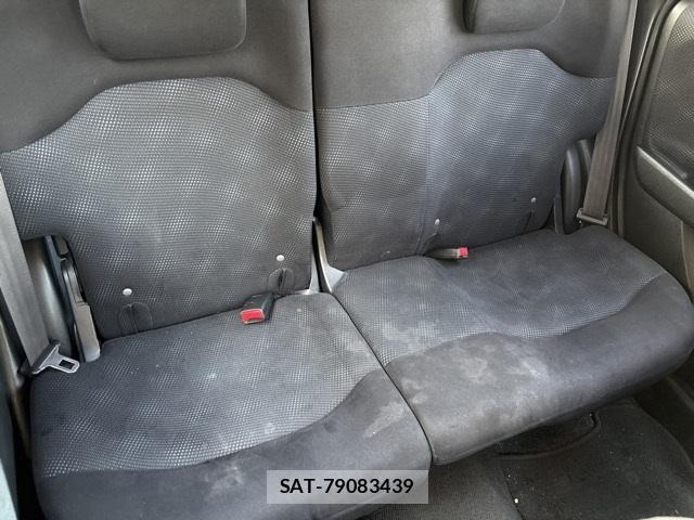 Honda FIT 2012-03 7957954-12