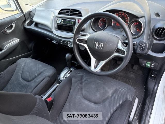Honda FIT 2012-03 7957954-6