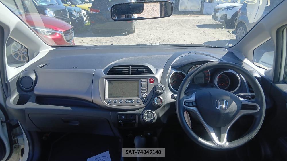 Honda FIT 2008-10 7561639-12