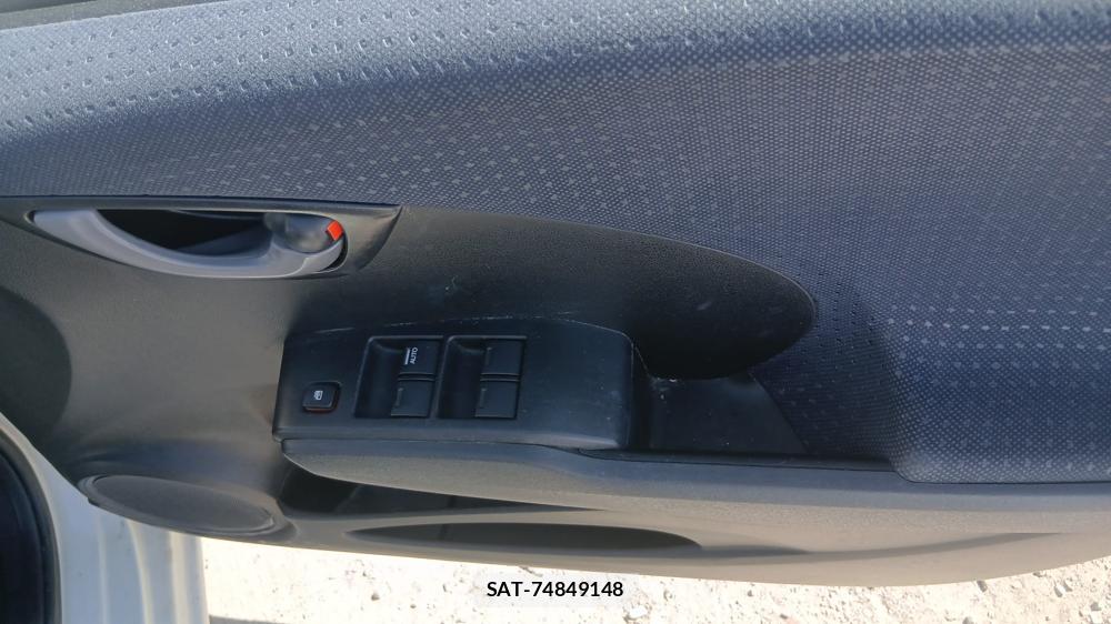 Honda FIT 2008-10 7561639-18