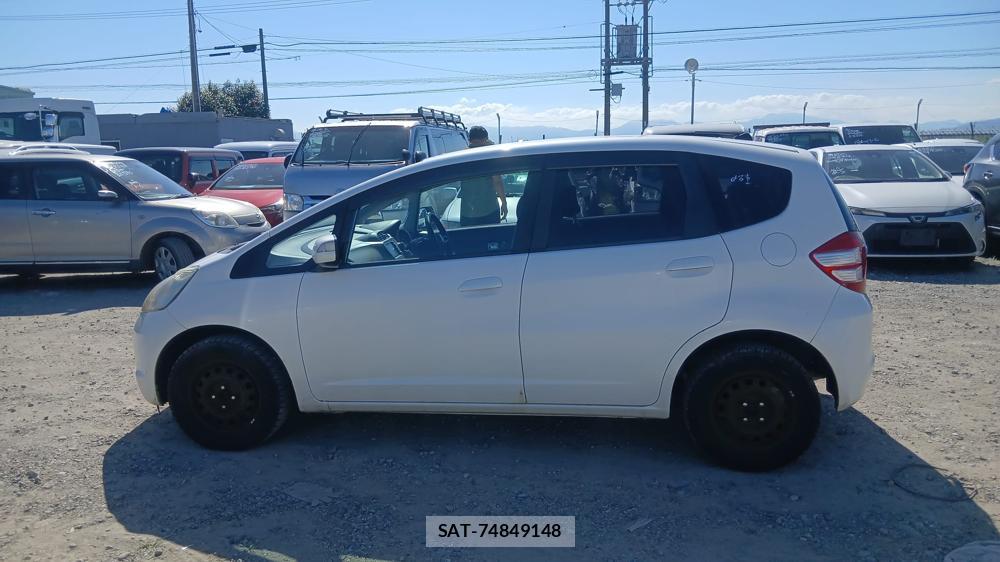 Honda FIT 2008-10 7561639-1