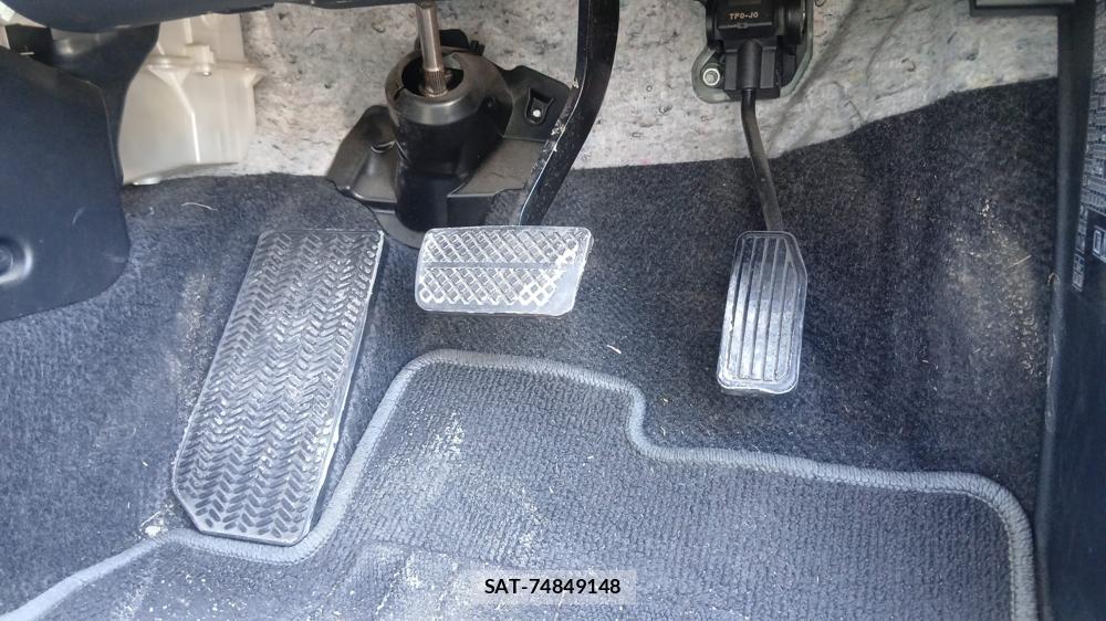 Honda FIT 2008-10 7561639-20