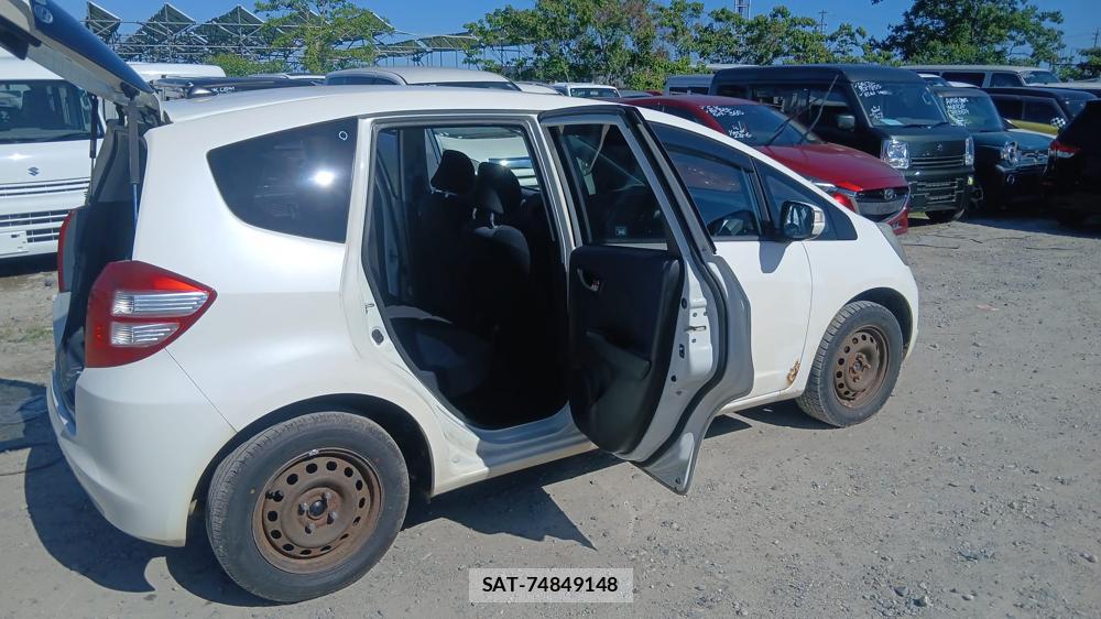 Honda FIT 2008-10 7561639-8