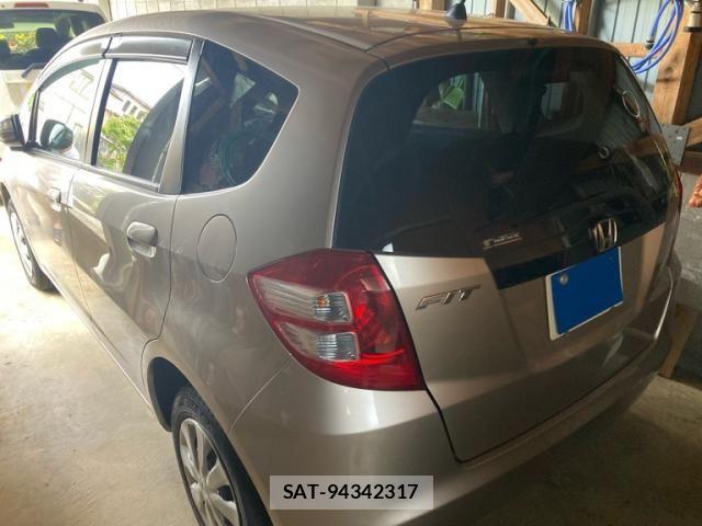 Honda FIT 2010-03 7979232-2