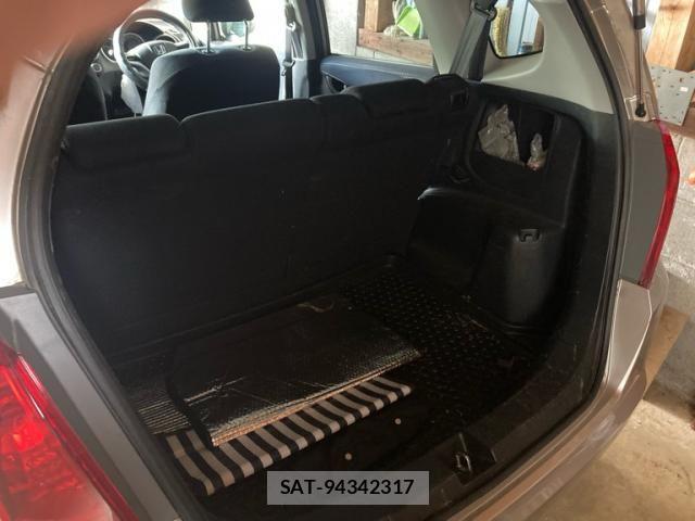 Honda FIT 2010-03 7979232-7