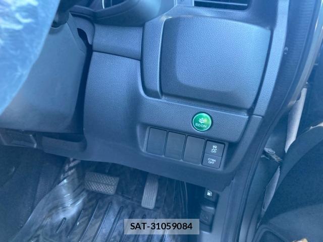 Honda FIT 2014-08 7979231-17