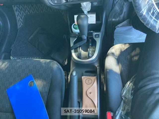 Honda FIT 2014-08 7979231-20