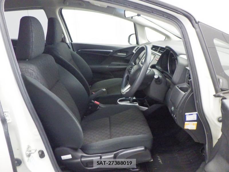 Honda FIT 2015-09 7999444-5