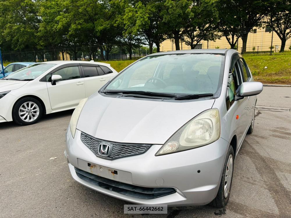 Honda FIT 2010-09 7746819-0