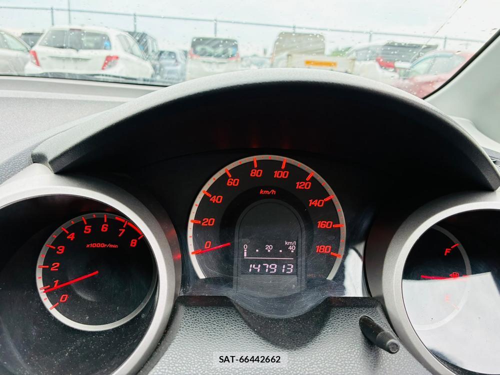 Honda FIT 2010-09 7746819-15