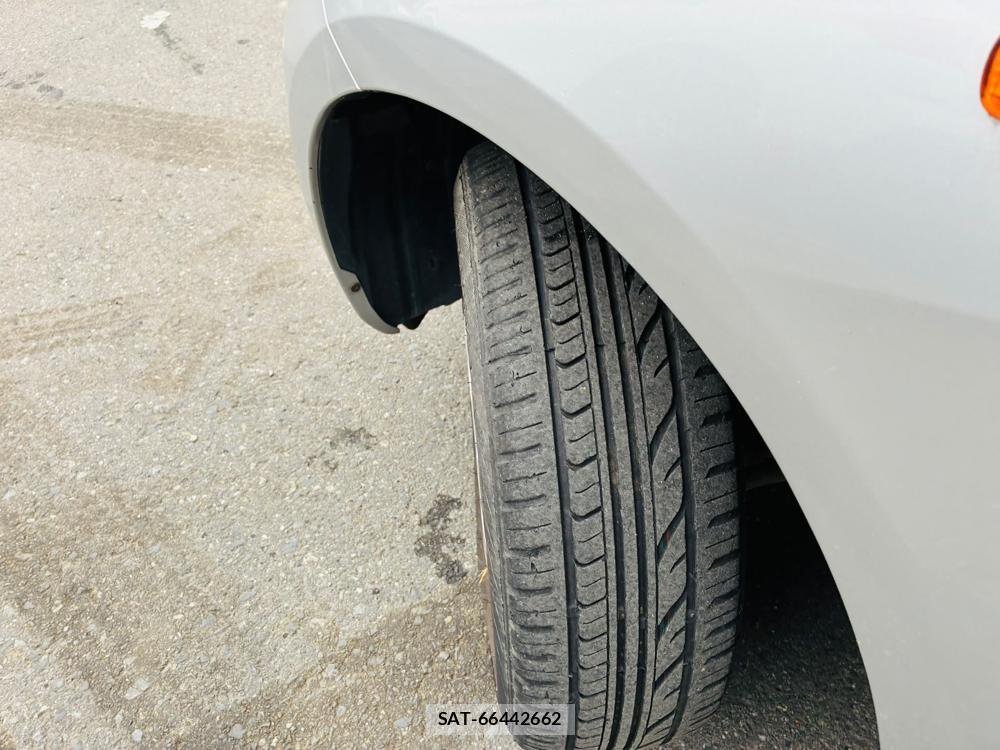 Honda FIT 2010-09 7746819-32