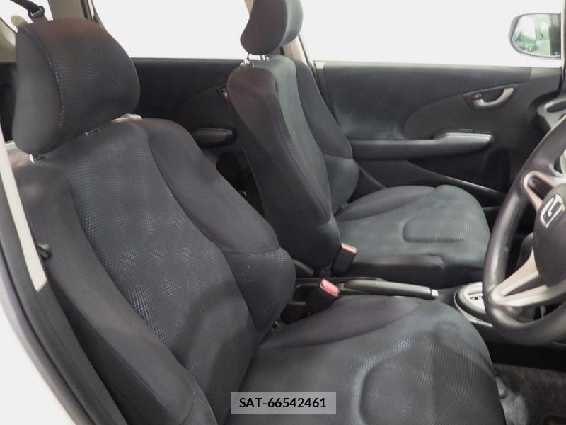 Honda FIT 2012-09 7999442-5