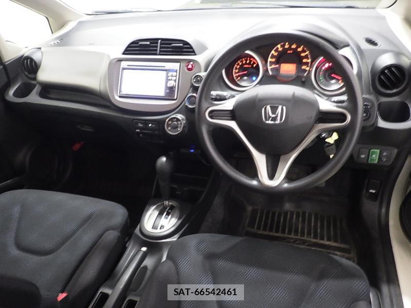 Honda FIT 2012-09 7999442-6