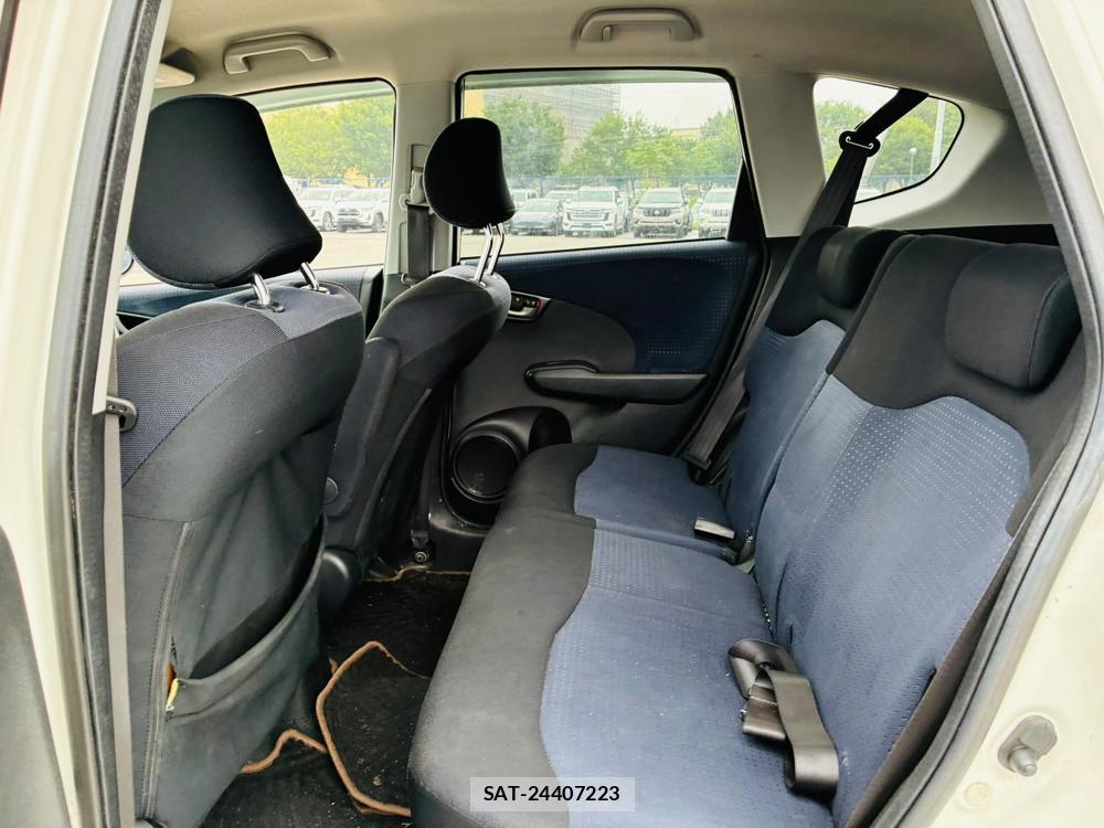 Honda FIT 2009-03 7897237-8
