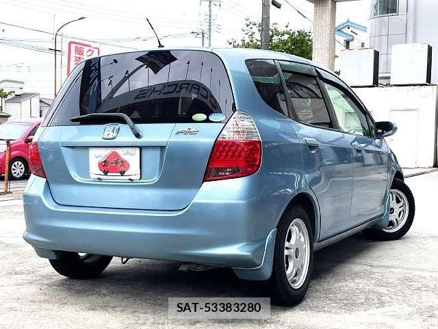Honda FIT 2006-02 8035558-2