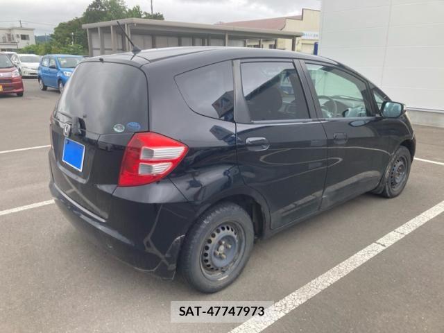 Honda FIT 2009-02 8035567-3