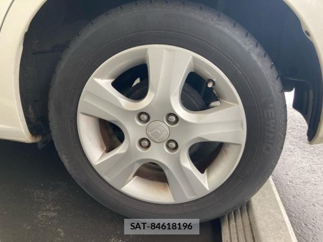 Honda FIT 2010-09 8035565-11
