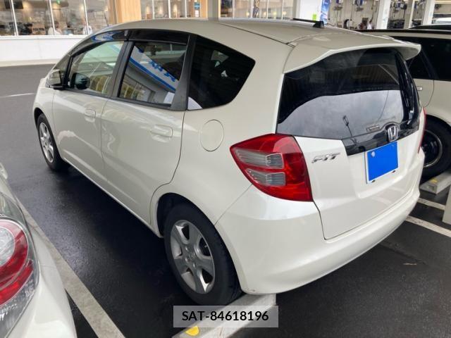 Honda FIT 2010-09 8035565-6