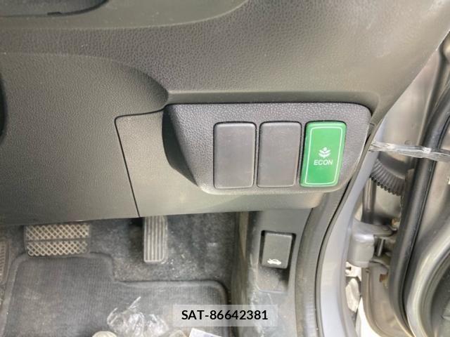 Honda FIT 2011-09 8035566-17