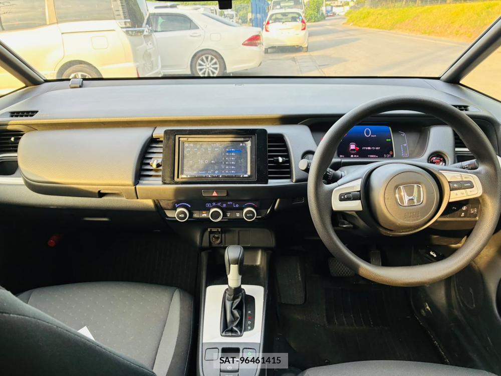 Honda FIT 2021-05 7927631-12