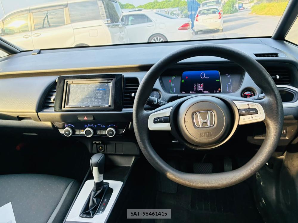 Honda FIT 2021-05 7927631-13