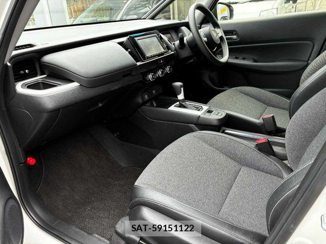 Honda FIT 2020-05 8035534-21