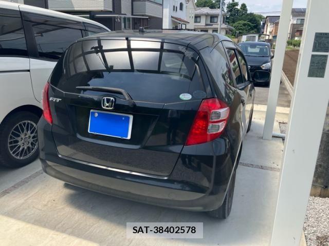 Honda FIT 2010-01 8035568-2